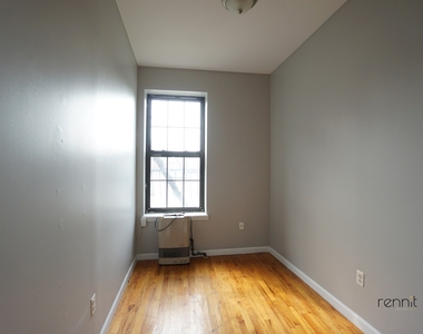 20 Covert Street - Photo Thumbnail 4
