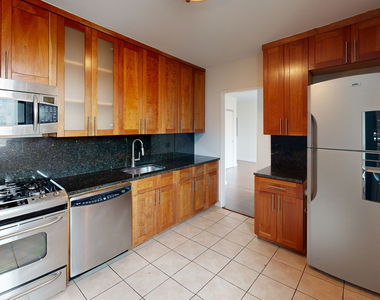 401 E 34th St - Photo Thumbnail 1