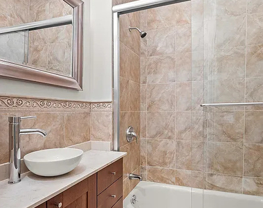 258 W 71st Street - Photo Thumbnail 3