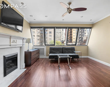 258 W 71st Street - Photo Thumbnail 0
