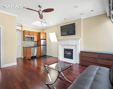 258 W 71st Street - Photo Thumbnail 1