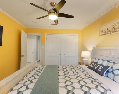11200 Iron Oak Trl - Photo Thumbnail 17
