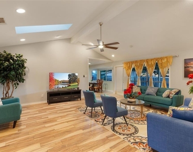 11200 Iron Oak Trl - Photo Thumbnail 28