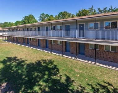 1809 Debarry Ave - Photo Thumbnail 1