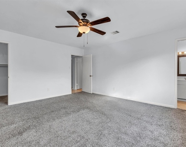 4406 Kacee Drive - Photo Thumbnail 15