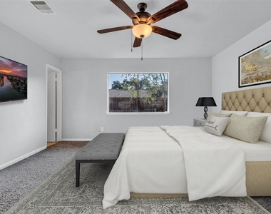 4406 Kacee Drive - Photo Thumbnail 7