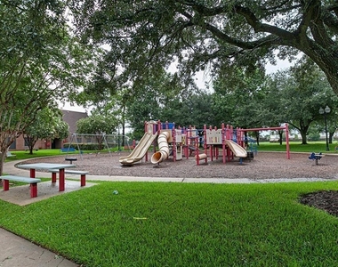 4406 Kacee Drive - Photo Thumbnail 31
