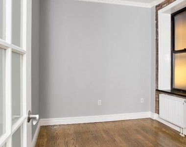 202 East 13th Street - Photo Thumbnail 4