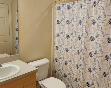 1216 Rio De Janeiro Avenue - Photo Thumbnail 10