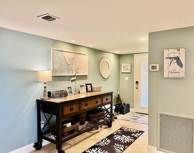 3270 Southshore Drive - Photo Thumbnail 6