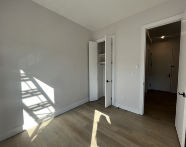 81 West 118th Street - Photo Thumbnail 5