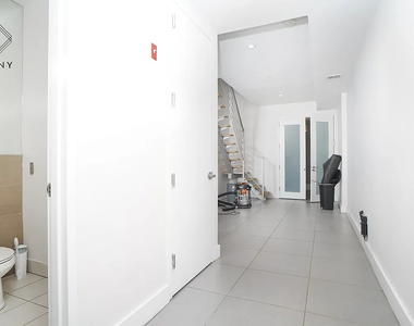 630 Wilson Avenue - Photo Thumbnail 11