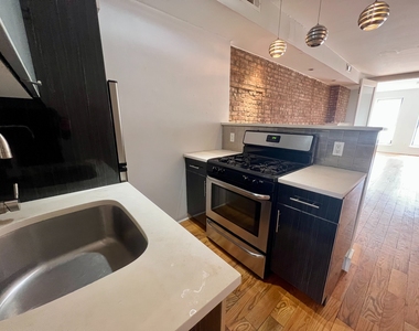 630 Wilson Avenue - Photo Thumbnail 6