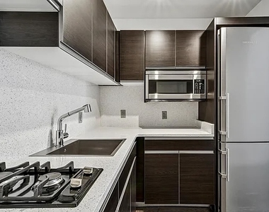 116 John Street - Photo Thumbnail 3