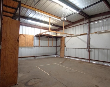 136 Nw 122nd Street - Photo Thumbnail 4
