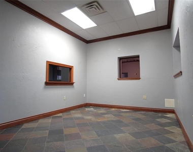 136 Nw 122nd Street - Photo Thumbnail 9