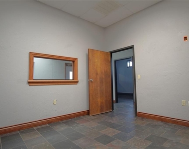 136 Nw 122nd Street - Photo Thumbnail 11