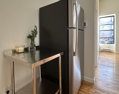 215 East 118th Street - Photo Thumbnail 7
