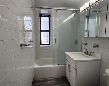 East 38th Street - Photo Thumbnail 5