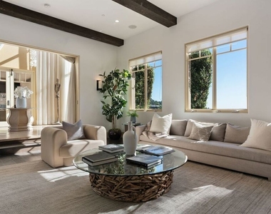 8 Beverly Ridge Terrace - Photo Thumbnail 14