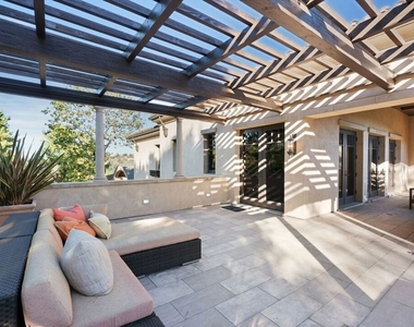 8 Beverly Ridge Terrace - Photo Thumbnail 45