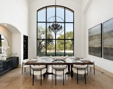 8 Beverly Ridge Terrace - Photo Thumbnail 16