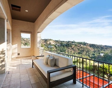 8 Beverly Ridge Terrace - Photo Thumbnail 46