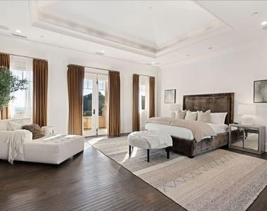 8 Beverly Ridge Terrace - Photo Thumbnail 28