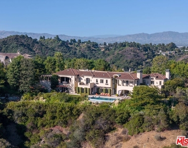 8 Beverly Ridge Terrace - Photo Thumbnail 68