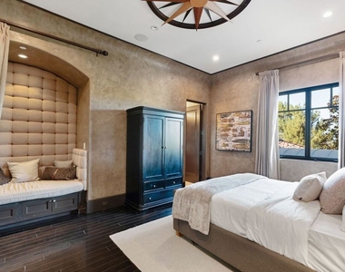 8 Beverly Ridge Terrace - Photo Thumbnail 49