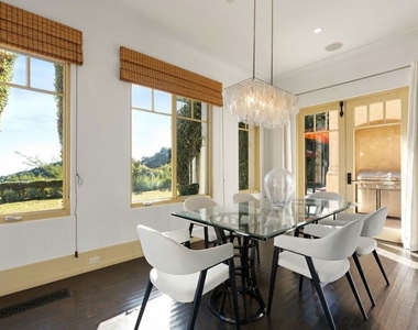 8 Beverly Ridge Terrace - Photo Thumbnail 21