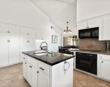 54612 Inverness Way - Photo Thumbnail 14