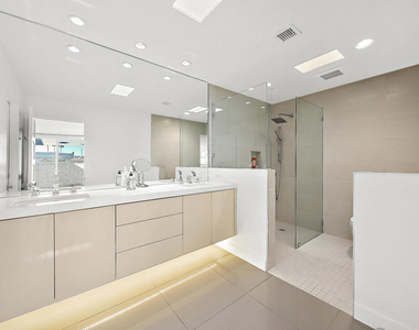 45705 Hopi Road - Photo Thumbnail 14