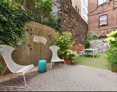 48 W 138th St - Photo Thumbnail 6