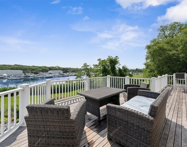 40 Overlook Drive - Photo Thumbnail 10