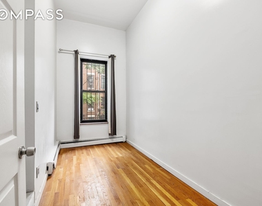 357 W 120th Street - Photo Thumbnail 4