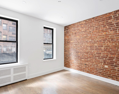 101  street and 3rd avenue  - Photo Thumbnail 4
