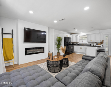 4411 Hartman Road - Photo Thumbnail 84