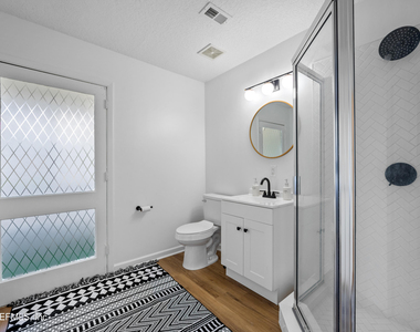 4411 Hartman Road - Photo Thumbnail 75