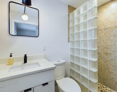 1445 Bayshore Drive - Photo Thumbnail 16