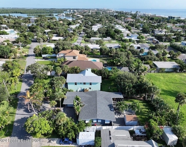 1445 Bayshore Drive - Photo Thumbnail 3