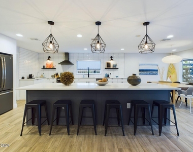 1445 Bayshore Drive - Photo Thumbnail 8