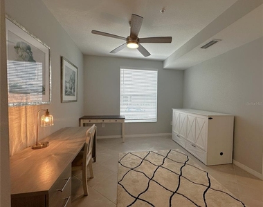 14221 Heritage Landing Boulevard - Photo Thumbnail 20