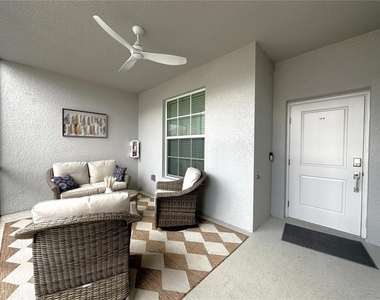 14221 Heritage Landing Boulevard - Photo Thumbnail 2