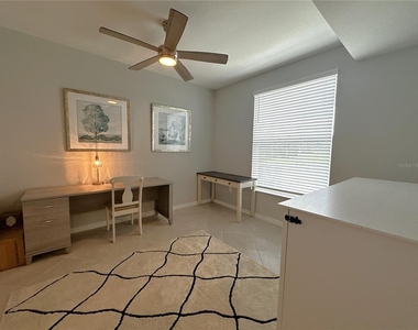14221 Heritage Landing Boulevard - Photo Thumbnail 5