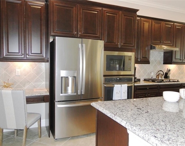 16808 Bwana Place - Photo Thumbnail 7