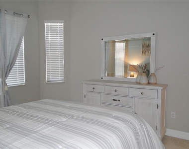 16808 Bwana Place - Photo Thumbnail 34