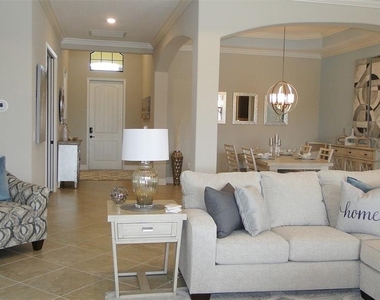 16808 Bwana Place - Photo Thumbnail 2