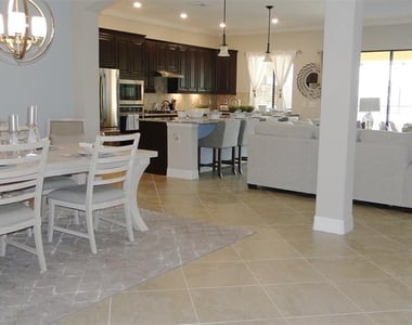 16808 Bwana Place - Photo Thumbnail 5