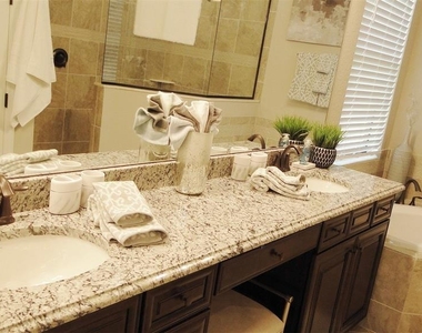 16808 Bwana Place - Photo Thumbnail 29